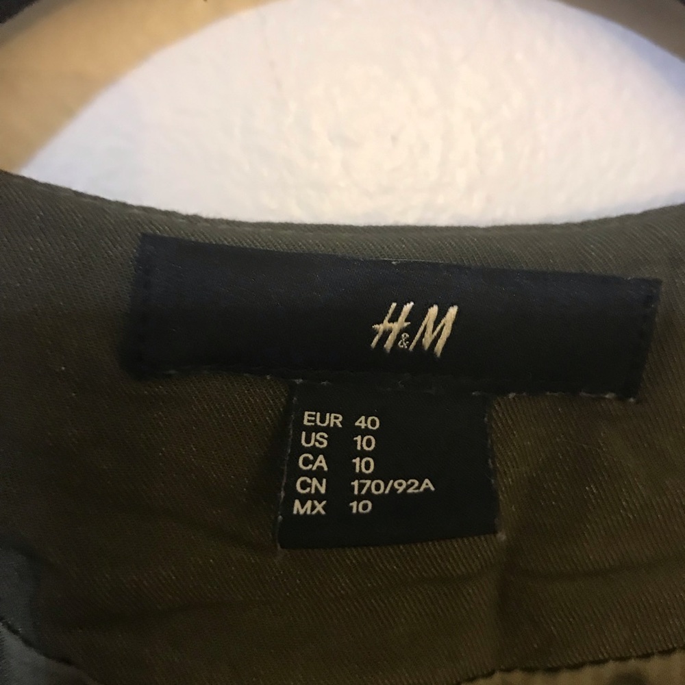 H&M jacket - Picture 2 of 2